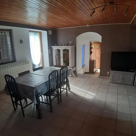 Holiday home Chez Grand-mere *
